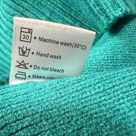 Zesica Mock Turtle Neck Puff Sleeve Turquoise Sweater Size S - Picture 9 of 10